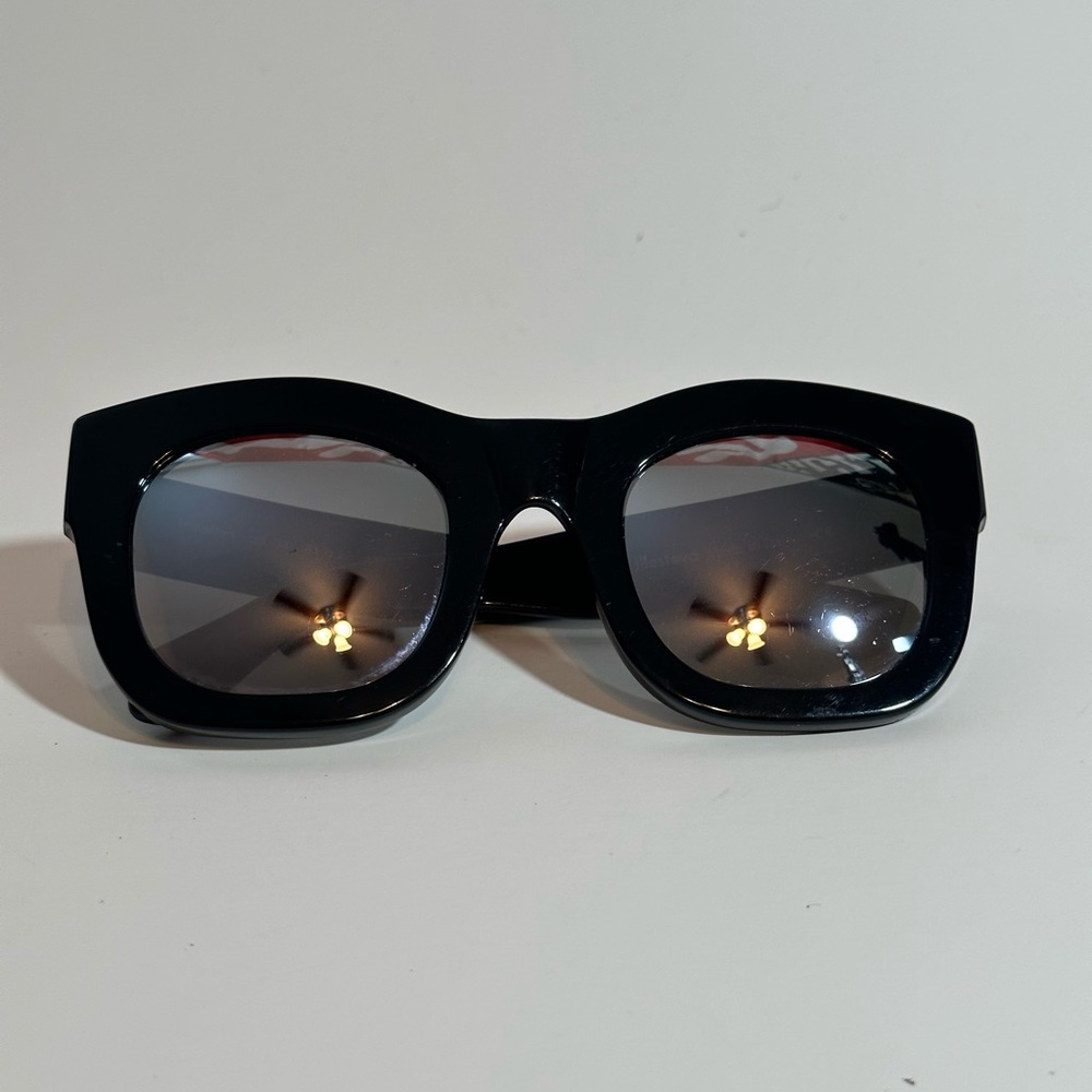 Illesteva Hamilton Sunglasses Size 51-26-145 Made In Italy